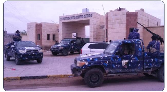 
                     شرطة محافظة #شبوة تضبط متهم في قضية القتل العمد  