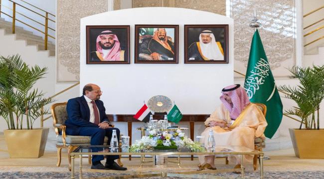 
                     تفاصيل لقاء يجمع وزير الخارجية وشؤون المغتربين بوزير الخارجية السعودي
