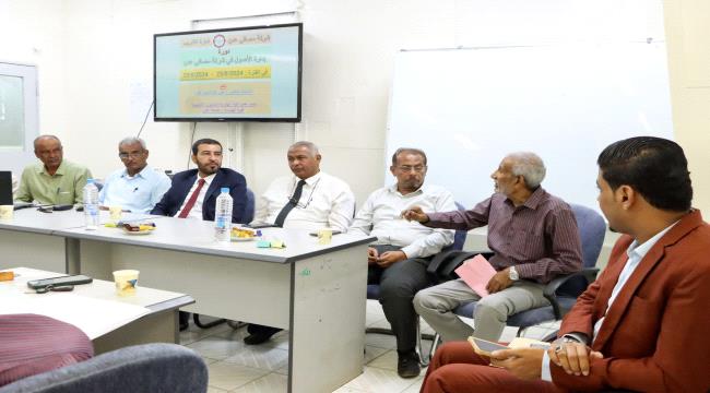 
                     وكيل وزارة النفط والمعادن: مجلس القيادة والحكومة مهتمون بعودة عمل شركة مصافي عدن