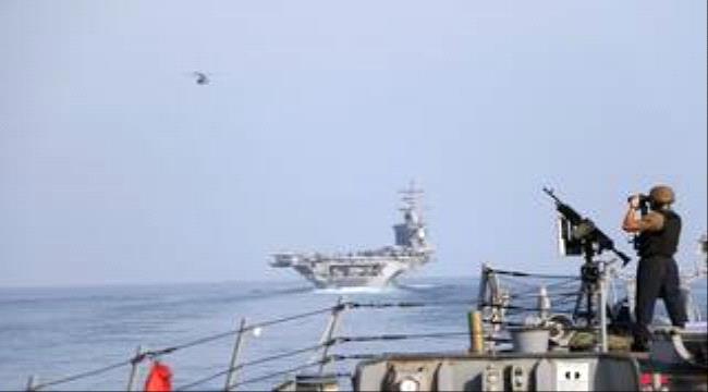 
                     صاروخ حوثي يستهدف مدمرة أمريكية في البحر الأحمر والجيش الأمريكي يصدر بيانا