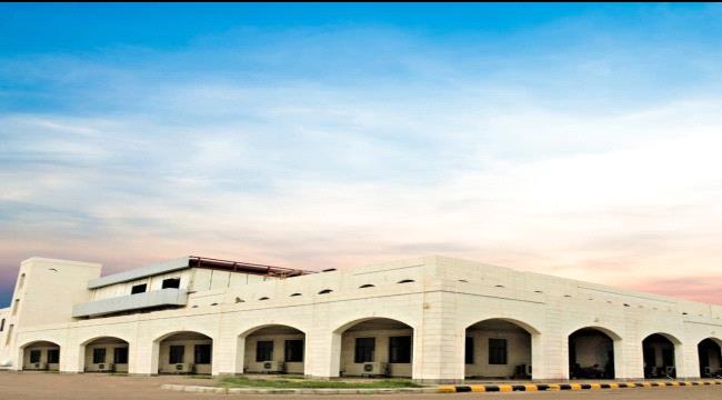 
                     وزارة المالية تؤكد صرف مرتبات موظفي الدولة حتى فبراير الماضي باستثناء الجهات المتخلفة عن شروط المنحة