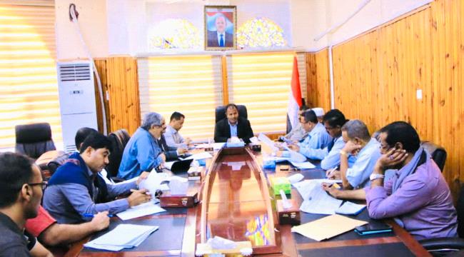 
                     لجنة التنمية تناقش تقييم عدد من المشاريع التنموية بوادي حضرموت