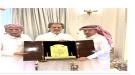 عرفان ينصب نجل الرئيس هادي رئيسا فخريا للنادي ويمنحه تر.
