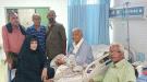 أمل كعدل تزور الموسيقار احمد بن غودل في مستشفى الأمير م.