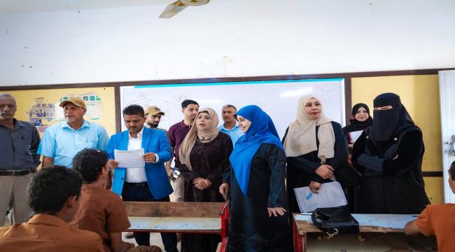 جولة تفقدية لسير الامتحانات في مدارس الشيخ عثمان بقيادة وسام معاوية ونوال جواد