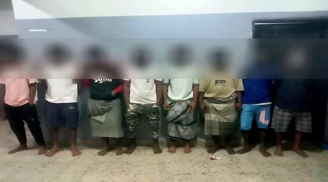 أمن العاصمة عدن يطيح بعصابة متخصصة في سرقة منازل وممتلكات المواطنين بالممدارة.