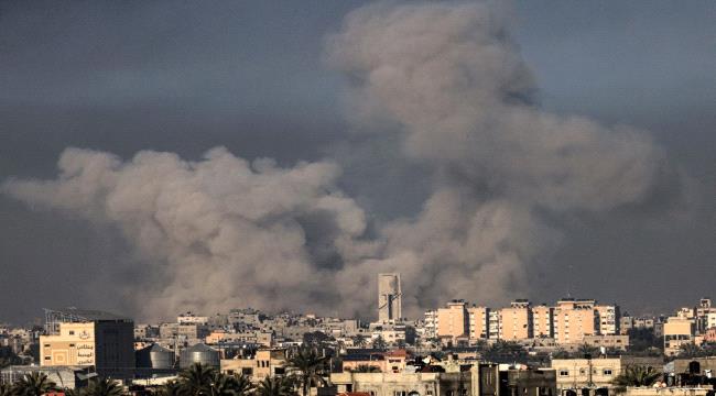 استشهاد 19 فلسطينياً في قصف الاحتلال الاسرائيلي مناطق متفرقة من غزة ...