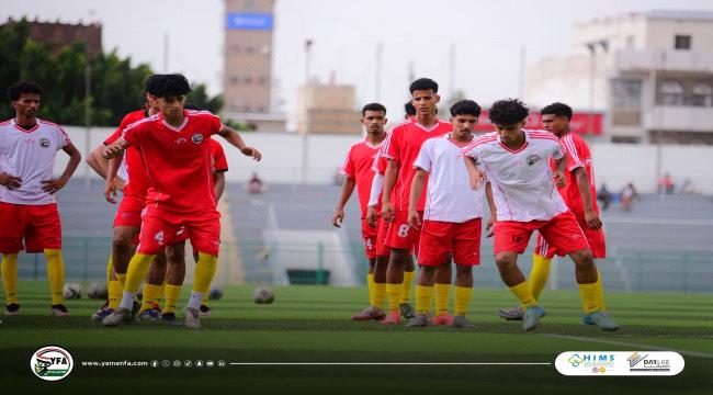 المنتخب الوطني للشباب يجري اولى تدريباته في المعسكر الداخلي بصنعاء ...