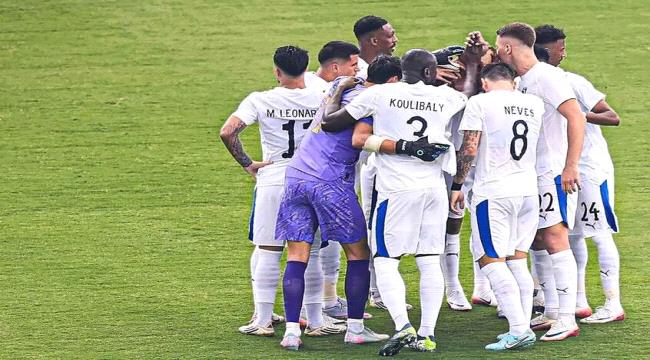 الوليد بن طلال يقدم دعما ماليا هائلا للهلال السعودي ...