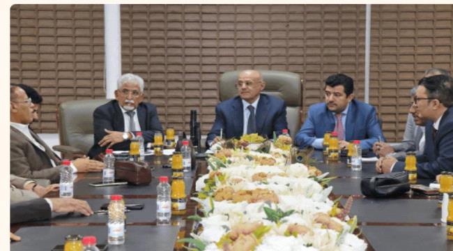 البنك المركزي يناقش إجراءات تأسيس شركة الدفع الفورية وهيكلة الشبكة الم ...