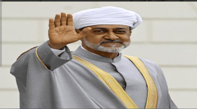 إلى من يتهم سلطنة عُمان الشقيقة باحتضان الحوثيين على أراضيها، نقول: كذ ...