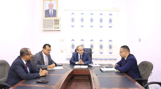 الوصابي يناقش نتائج زيارة اللجنة الوزارية إلى مصر والجزائر بحضور ممثل  ...