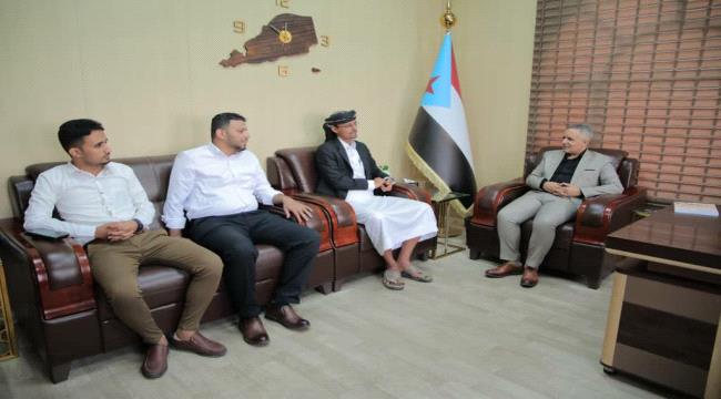 اليافعي يلتقي الشباب الإعلامي أعضاء مبادرة تأهيل خط ابين الدولي ...