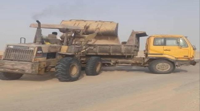 المؤسسة العامة للطرق في المهرة تستعد لموسم الخريف في حوف ...