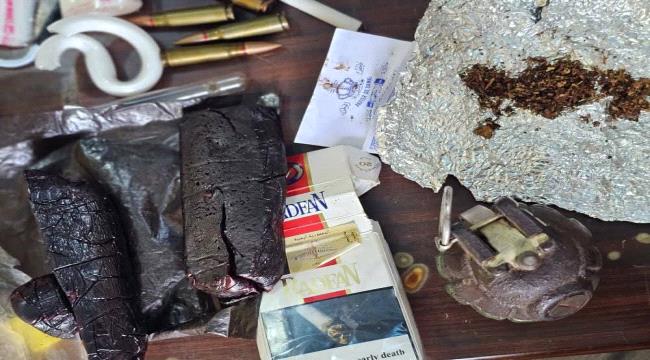 القبض على مروج مخدرات بحوزته قنبلة يدوية وذخيرة بمحافظة حضرموت ...