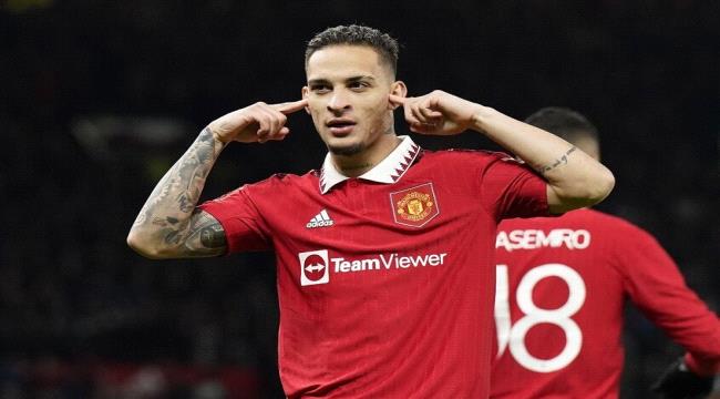 لاعب مانشستر يونايتد 