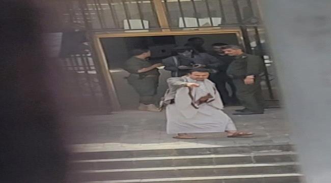 مليشيات الحوثي تستولي على مكاتب التخطيط في المحافظات ويحولونها إلى سجو ...