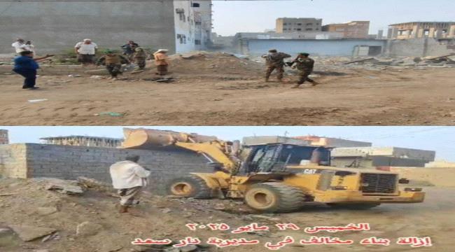 وحدة حماية الأراضي تزيل بناء عشوائي مخالف في جعولة دار سعد  ...