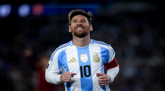 ميسي يتوجه إلى أنغولا في زيارة من نوع خاص ...