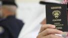 الكويت تقر 9 مزايا للمسحوبة جنسياتهم من فئة 