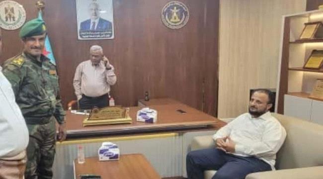 شيخ مشايخ مكتب اليزيدي يصدر بيان شكر عقب الإفراج عن الشيخ هاني اليزيدي والأستاذ أحمد حميدان