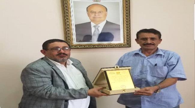 رئيس هيئة رعاية أسر الشهداء والمناضلين يُعزي بوفاة المجاهد أديب العيسي ...