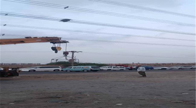 كهرباء عدن تواصل برامج الصيانة الوقائية لشبكات ومحطات النقل