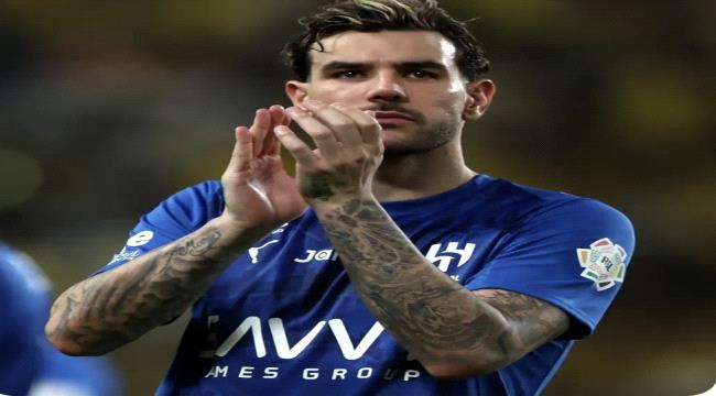 الهلال يمطر شباك الخليج بخماسية.. وبونو يخطف الأضواء بركلة جزاء مثيرة