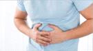 لماذا يشعر البعض بالانتفاخ باستمرار بعد تناول الطعام.. 7 نصا ...