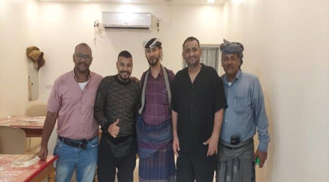 في لقاء جمعه بعدد من الناشطين.. الشيخ وجدي النخعي يؤكد دعمه وتأييده لإنشاء 