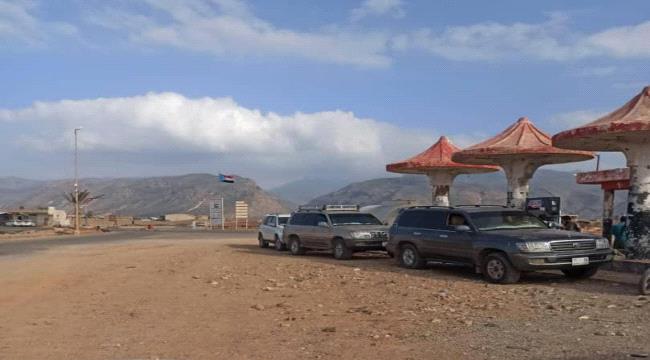 استمرار بيع البنزين في محطات سقطرى بسلاسة تامة 