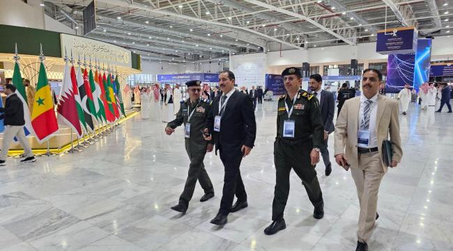 وزير الداخلية يشارك في معرض الدفاع العالمي بالرياض