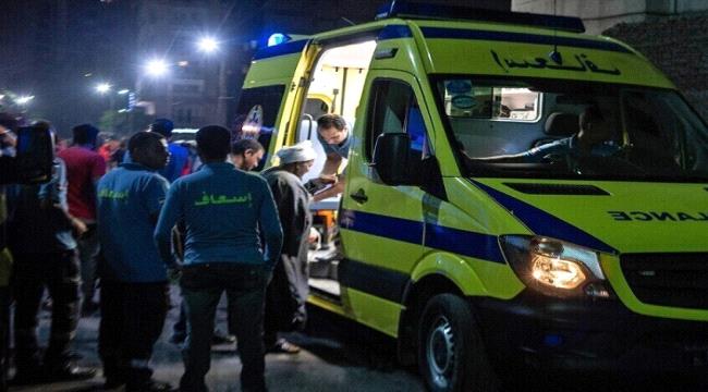 فتاة تقتل والدتها بعد ضبطها مع خطيبها في وضع غير لائق