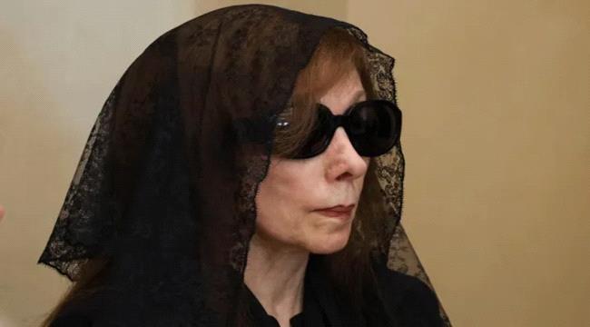 فيروز تودع نجلها الأصغر في جنازة مؤثرة  ...