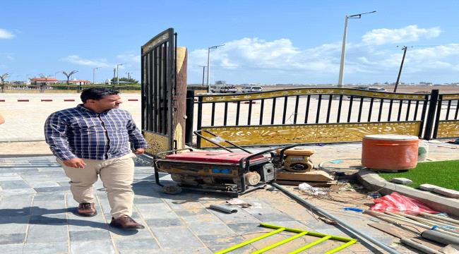 مدير عام مديرية الشيخ عثمان يتفقد أقسام مشروع “فاملي جاردينس” ...