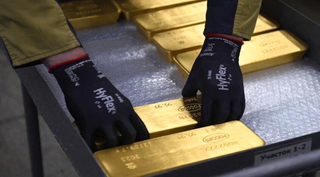 انخفاض أسعار الذهب وسط عمليات جني الأرباح ...