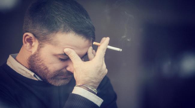 اكتشاف علاقة وثيقة بين التدخين والاكتئاب ...
