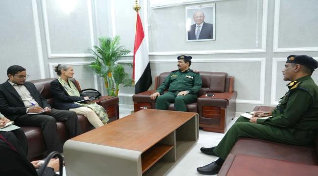 وزير الداخلية يبحث مع سفيرة مملكة هولندا تعزيز التعاون الأمني  ...