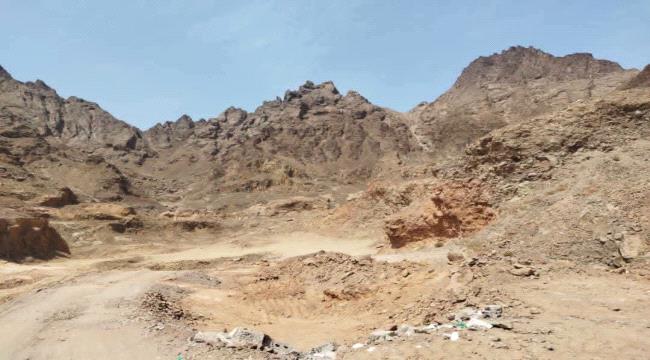 بعد سنوات من البسط عليها..مدير البريقة بعدن يستعيد المحاجر إلى الدولة  ...