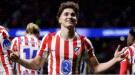 برشلونة يصر على موقفه فى صفقة جوليان ألفاريز.