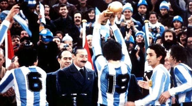مونديال 1978.. الديكتاتور يأمر الأرجنتينيين بـ