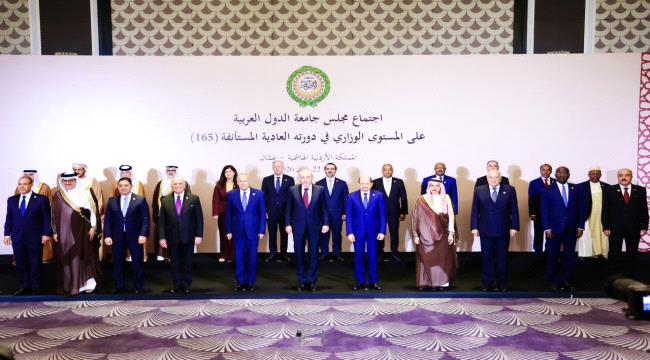 رئيس الوزراء يعود إلى عدن بعد مشاركته في اجتماع جامعة الدول العربية ...