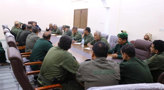 مدير أمن عدن يترأس اجتماعًا موسعًا لمدراء مراكز الشرطة ويشدد على تصعيد ...