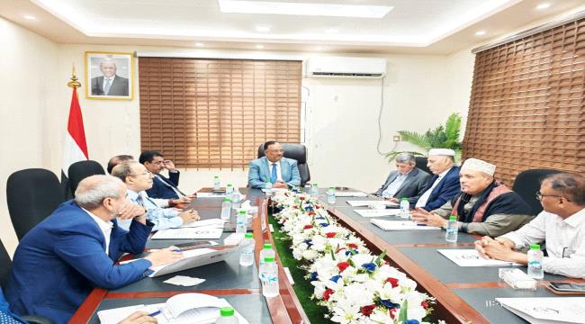 الجمارك والغرفة التجارية تناقشان جهود تسهيل العمل الجمركي ...