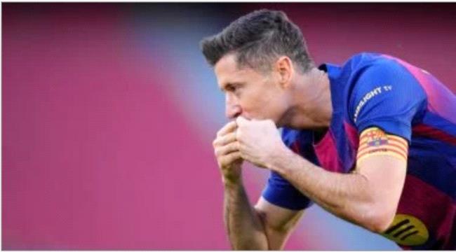 ليفاندوفسكي يقرر إرجاء الرد على عرض الهلال السعودي ...