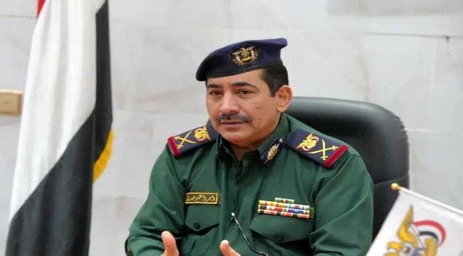 وزير الداخلية يعزي وكيل أول محافظة تعز بوفاة والده ...