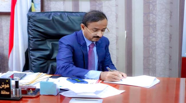 المحافظ بن الوزير يبشر بموعد بدء أعمال مشروع إنشاء محطة الكهرباء الغازية بالعقلة.