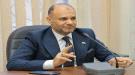 المقدم علي الوليدي يهنئ الدكتور عبدالغني الصيادي لنيله .
