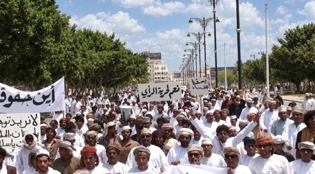 سلطنة عُمان في مرمى الاستهداف.. والوعي الشعبي صمّام الأمان!