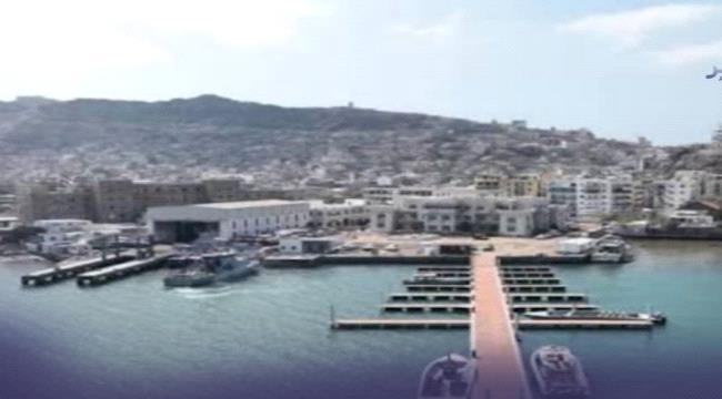 خفر السواحل يعترض ناقلة نفط بعد تفريغ شحنة غير مرخصة في ميناء خاضع للمليشيات الحوثية 
